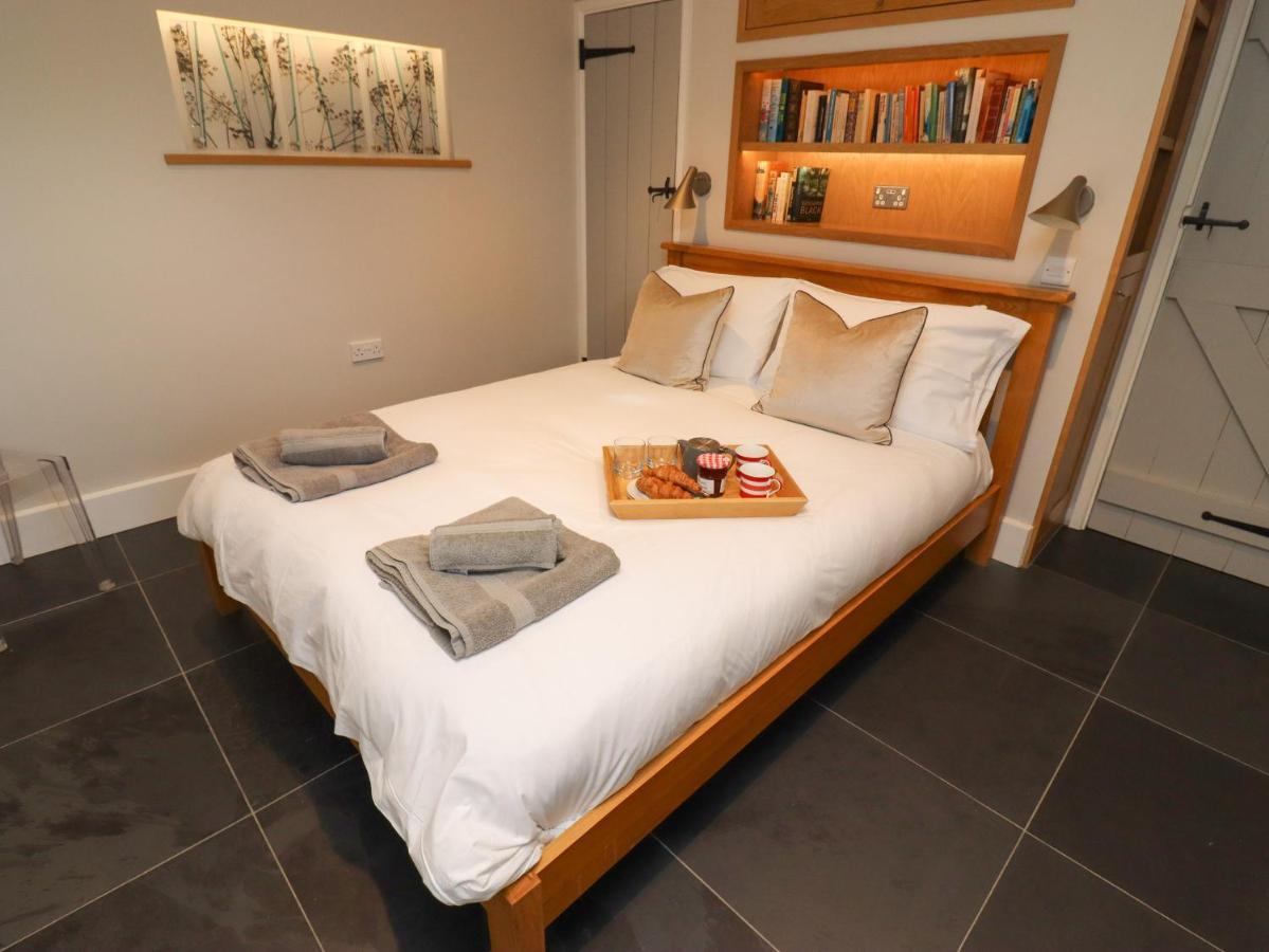 Vila Little Chygowlin Truro Exteriér fotografie